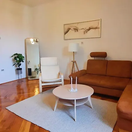 Apartmán Spacious Near Old Town Split
