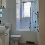Spacious Near Old Town